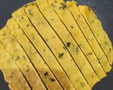 A picture of step 3 of Methi stick crispy namkeen.