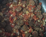 Foto del paso 4 de la receta: Huevos al plato con chorizo (a mi manera)