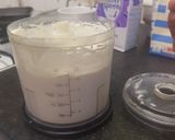 A picture of step 3 of Whipp cream ice cream.