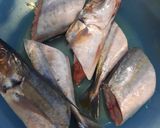 Foto langkah ke 2 dari resep Gulai Ikan Cue Tanpa Santan.