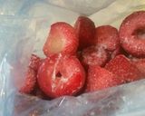 Foto del paso 2 de la receta Batido de chocolate y fresa vegano
