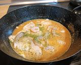Foto del paso 8 de la receta Filetes de merluza en salsa de gambas