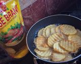 Foto langkah ke 3 dari resep Potato Chips.
