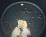 Foto del paso 3 de la receta: Pasta blanca con calabacitas