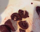 A picture of step 3 of Steak and Kidney Pies.