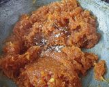 A picture of step 3 of Gajar halwa.