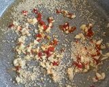 A picture of step 3 of Rice Noodle Stir Fry.