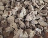 A picture of step 2 of Magiritsa with Chicken and Fresh Mushrooms.