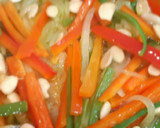 Foto del paso 4 de la receta: Pollo con champiñones y almendras, estilo oriental