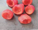 Une image de l'étape 1 de Brochettes de fraises au chèvre/romarin.