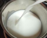 A picture of step 1 of Maja kalabasa.