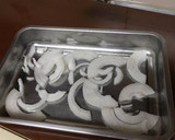Foto del paso 2 de la receta: Filetes de pescadilla al horno