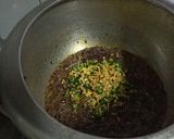 A picture of step 11 of Dhaba Style Rajma Masala.