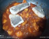 Foto del paso 8 de la receta: Cazuelita de merluza y langostinos
