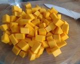 Foto del passaggio 1 della ricetta Mousse di zucca con ricotta e crumble al parmigiano