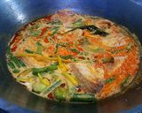 Foto langkah ke 4 dari resep Gulai Kakap Merah.