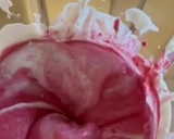 Foto del paso 3 de la receta: Helado de frambuesas, yogur y sirope de arce