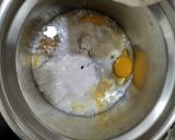 Foto langkah ke 2 dari resep Bolu Kukus Mekar.