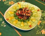 Une image de l'étape 8 de Salade de concombre, tomates, poivron et algues de Bretagne.