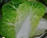 A picture of step 1 of Lettuce Wrap.