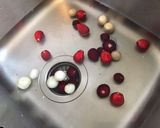 Une image de l'étape 5 de Concombres Noa à la ricotta,herbes fraîches et radis multicolores.