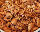 Foto del paso 8 de la receta: Noodles con soja, pollo y verdura