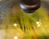 A picture of step 4 of Parmesan and Mozzarella Creamed Asparagus.