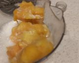 A picture of step 1 of Mango and Ice Cream Shake.