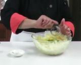 Foto del paso 5 de la receta: Croquetas de papa bañadas en flor de calabaza