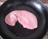 Foto del paso 1 de la receta: Pechuga de pavo a la plancha
