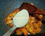 Gambar langkah 9 resipi Spaghetti Goreng Pedas.