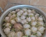 Foto langkah ke 7 dari resep Kuah bakso SIMPLE.