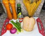Foto del paso 1 de la receta: Tallarín con pollo 🧑🏻‍🍳
