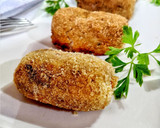 Foto del paso 3 de la receta: Croquetas de setas y paté de cerdo ibérico