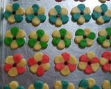 Foto langkah ke 5 dari resep Kue Semprit (3 Bahan).