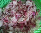 Foto langkah ke 1 dari resep Bawang Merah Goreng.