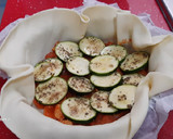 Foto del paso 3 de la receta: Galette de hojaldre de aprovechamiento con calabacín