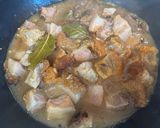 A picture of step 2 of Paksiw Na Lechon Kawali.