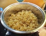 Káposztás kocka szalonnával, tejföllel recept fázis 3 fotója