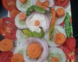 A picture of step 3 of Mix veggies salad with mayonnaise.