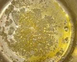 A picture of step 2 of Caramal egg pudding.