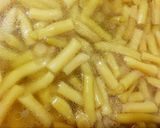 Gyors zöldbabfőzelék recept fázis 2 fotója