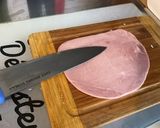 Une image de l'étape 9 de Salade de riz vert au jambon, concombre, poivrons, tomates et olives noires.