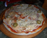 Foto del paso 15 de la receta: Pizza de muzzarella y aceitunas