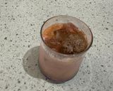 Foto langkah ke 3 dari resep Valentine Coffee Latte.