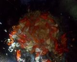 Foto langkah ke 4 dari resep Tumis gambas wortel & sosis ayam #BikinRamadhanBerkesan.