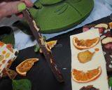 A picture of step 31 of Fruity chocolate Bars.