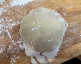 A picture of step 6 of Pepperjack Pork Empanada.