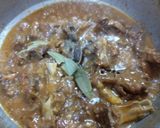 A picture of step 4 of Mutton Pulao.