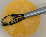 Foto del paso 1 de la receta: Crepas dulces keto de harina de coco